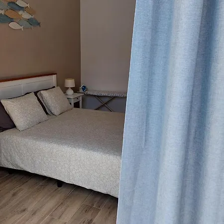 Holiday home Beautiful With Heated Private Pool, Cristianos Los Cristianos (Tenerife)